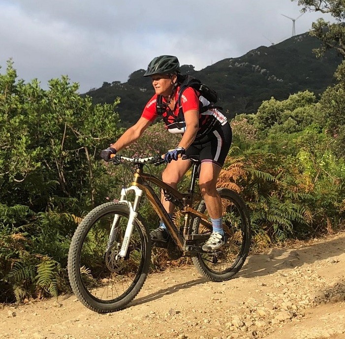 Photo mountain bike trail